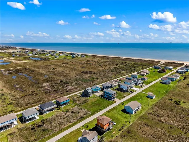 $69,000 | Tbd Melody Lane, Crystal Beach, TX 77650