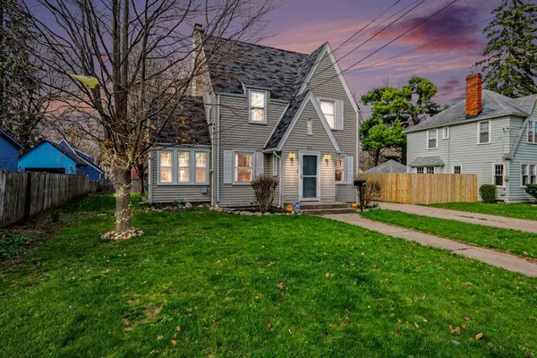 $249,900 | 1103 Vassar Drive, Kalamazoo, MI 49001