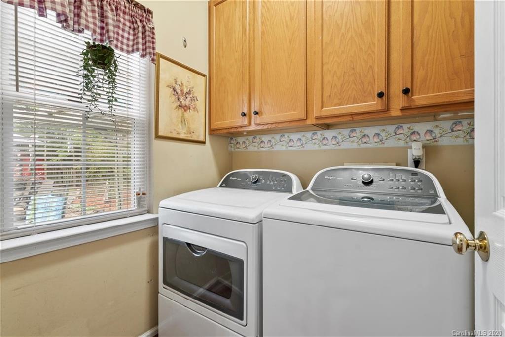 10919 Hellebore Road Charlotte, NC 28213 - Photo 17 of 33 Gallery Image 17