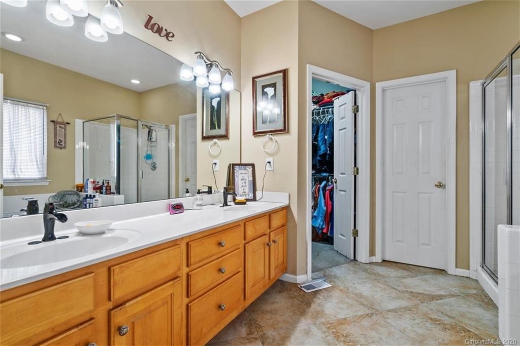 10919 Hellebore Road Charlotte, NC 28213 - Photo 20 of 33 Gallery Image 20
