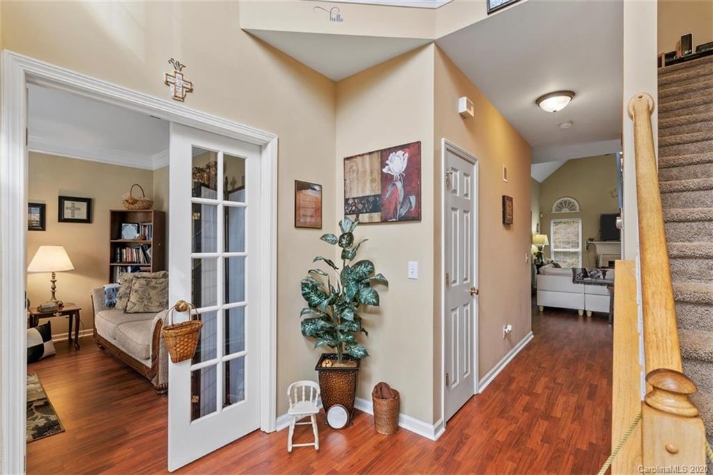 10919 Hellebore Road Charlotte, NC 28213 - Photo 4 of 33 Gallery Image 4