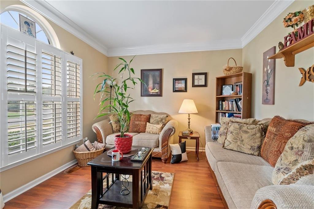 10919 Hellebore Road Charlotte, NC 28213 - Photo 5 of 33 Gallery Image 5