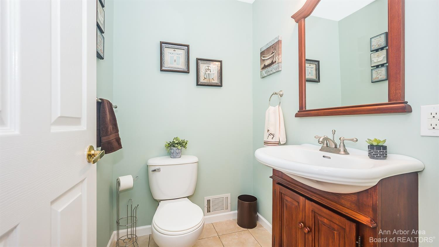 8334 Gregory Road Dexter, MI 48130 - Photo 18 of 28 Photo 18