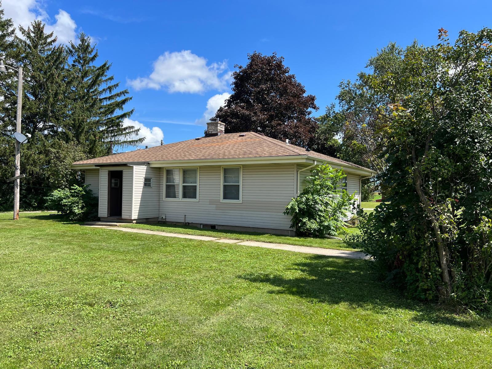 3819 68th Street Raymond, WI 53126 - Photo 9 of 63 back of front house