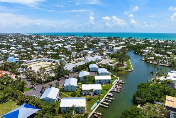 $555,000 | 522 Pine Avenue, Unit 7D, Anna Maria, FL 34216