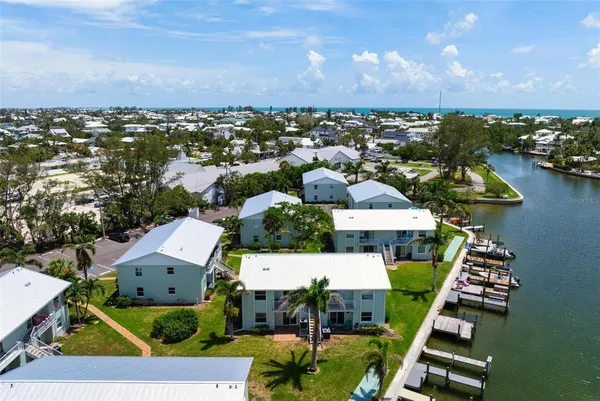 $555,000 | 522 Pine Avenue, Unit 7D, Anna Maria, FL 34216