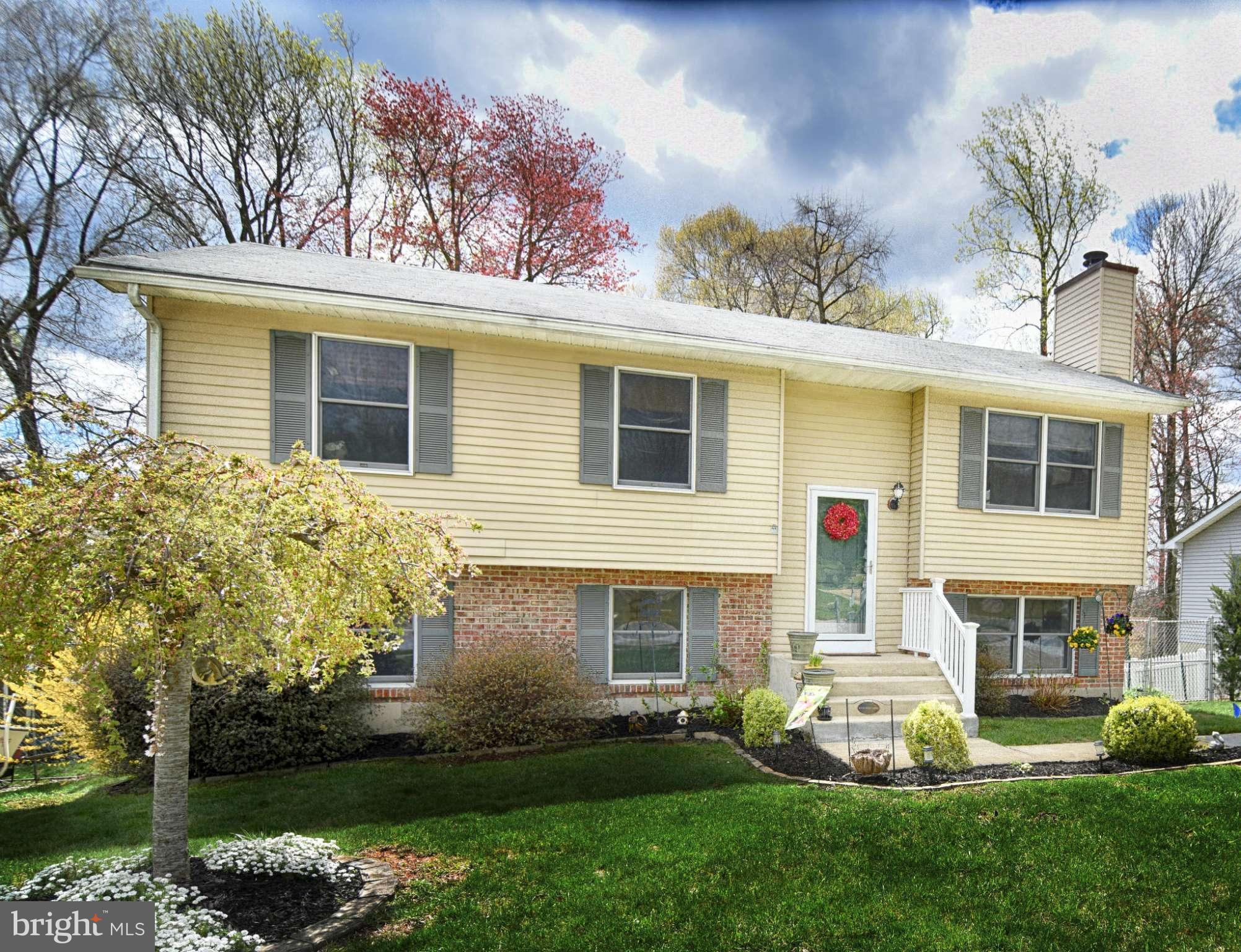 329 East Village Road Elkton, MD 21921 - Photo 3 of 26 Exterior (Front)