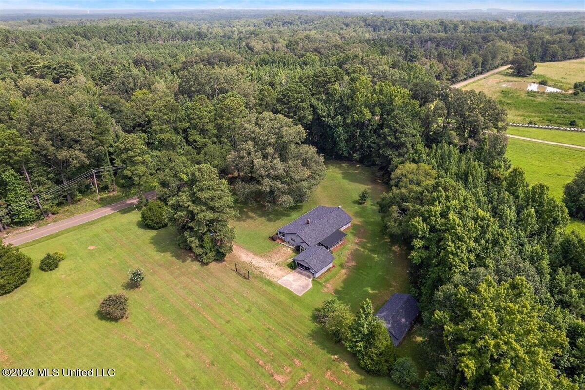 3502 Palestine Road Raymond, MS 39154 - Photo 36 of 41 41-IDJI_0968