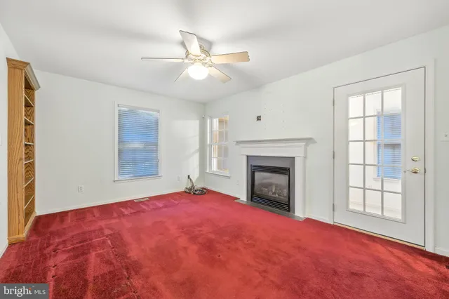 $519,900 | 133 LYNTHWAITE Farm Lane, Wilmington, DE 19803