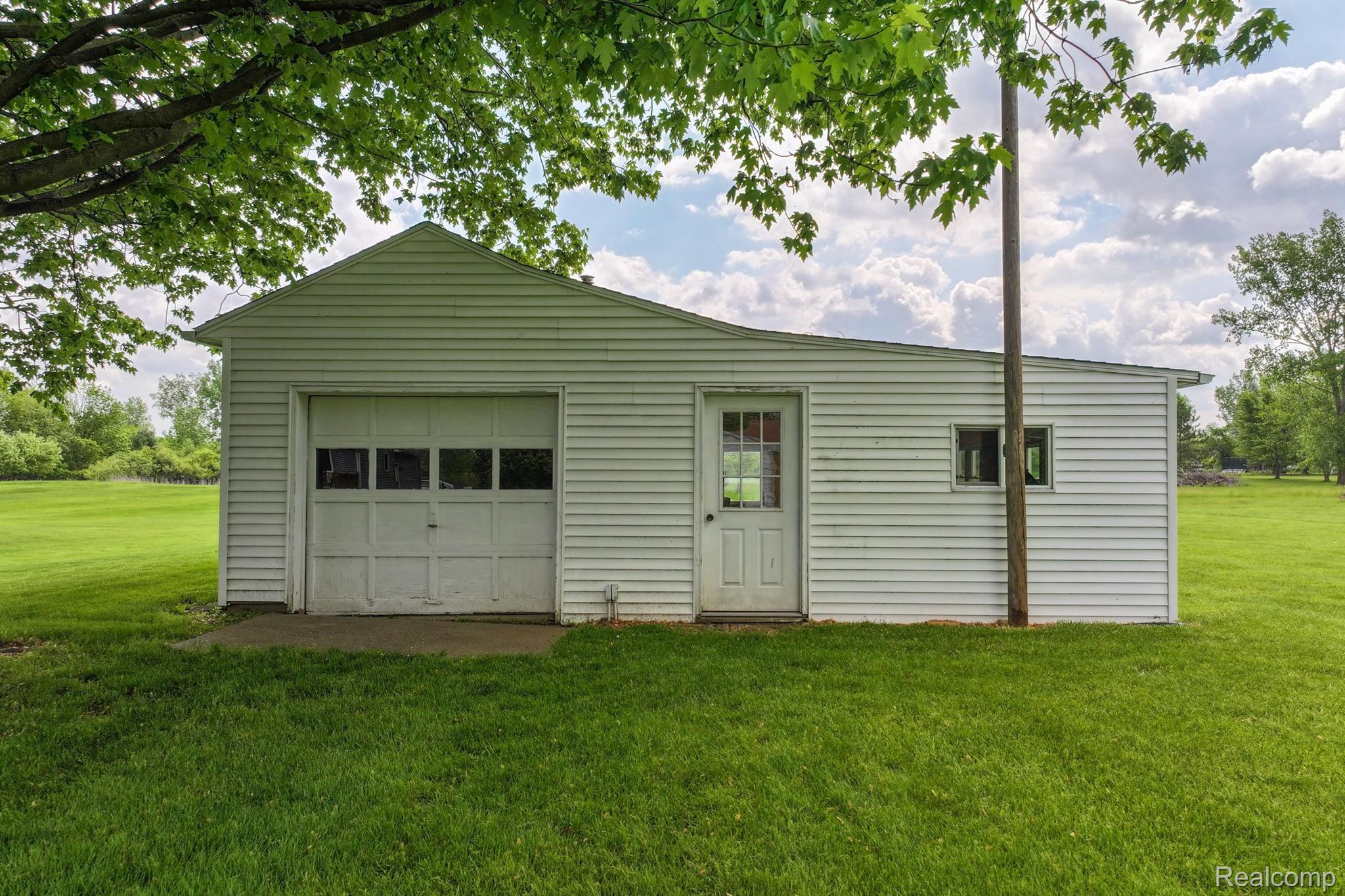 12463 Odell Road Linden, MI 48451 - Photo 41 of 43 Gallery Image 41