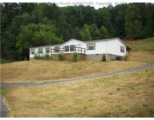3545 Thorofare Road Clendenin, WV 25045 - Photo 1 of 8 Exterior Front.