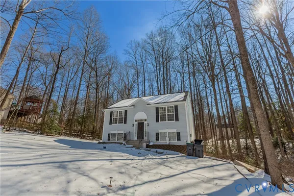 $374,900 | 111 Ackerman Lane, Ruther Glen, VA 22546