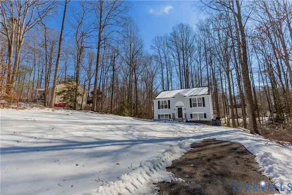 $374,900 | 111 Ackerman Lane, Ruther Glen, VA 22546