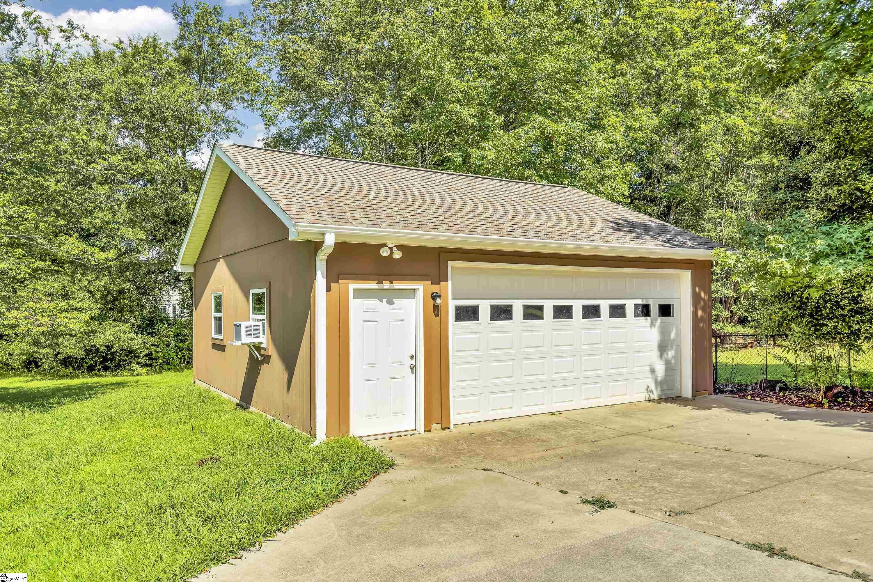403 Harness Trail Simpsonville, SC 29681 - Photo 26 of 27
