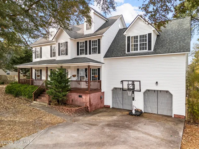 $435,000 | 143 Shellbank Drive, Sneads Ferry, NC 28460