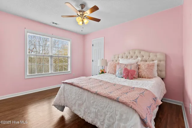 $435,000 | 143 Shellbank Drive, Sneads Ferry, NC 28460