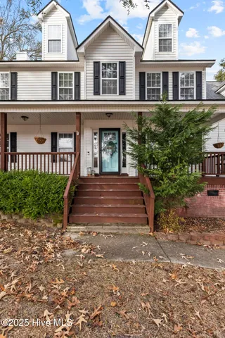 $435,000 | 143 Shellbank Drive, Sneads Ferry, NC 28460