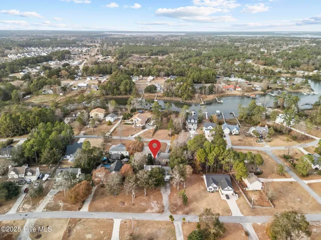 $435,000 | 143 Shellbank Drive, Sneads Ferry, NC 28460