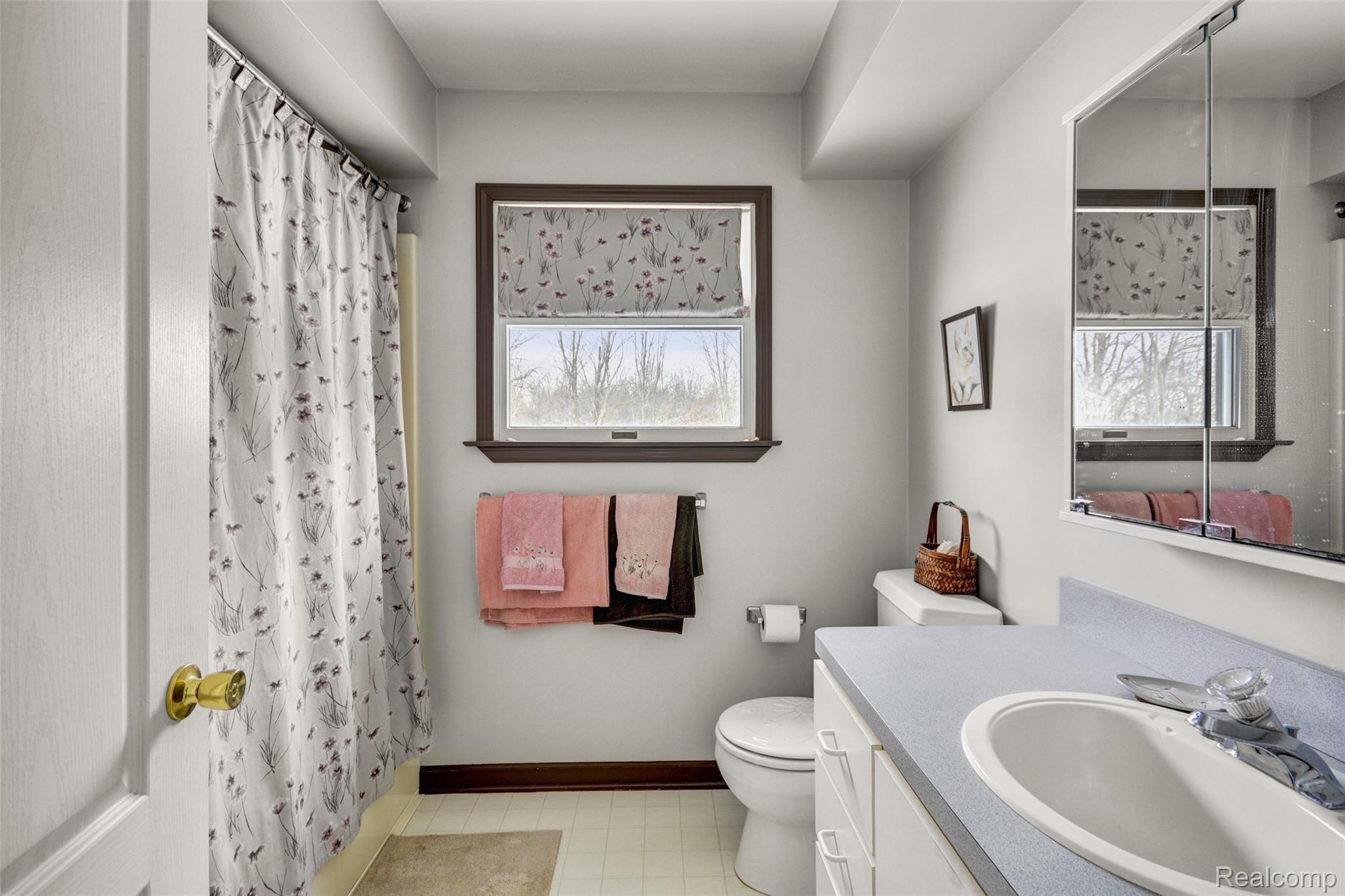 6187 Hellner Road Ann Arbor, MI 48105 - Photo 25 of 50 Hellner_7.jpg