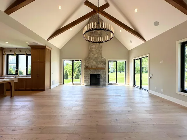 $1,725,000 | 525 Maple Street, Lake Geneva, WI 53147