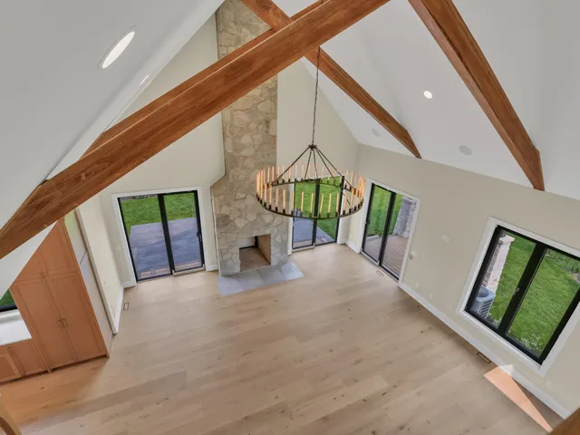 $1,725,000 | 525 Maple Street, Lake Geneva, WI 53147