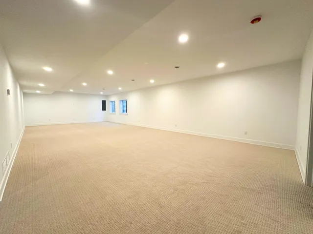 $1,725,000 | 525 Maple Street, Lake Geneva, WI 53147