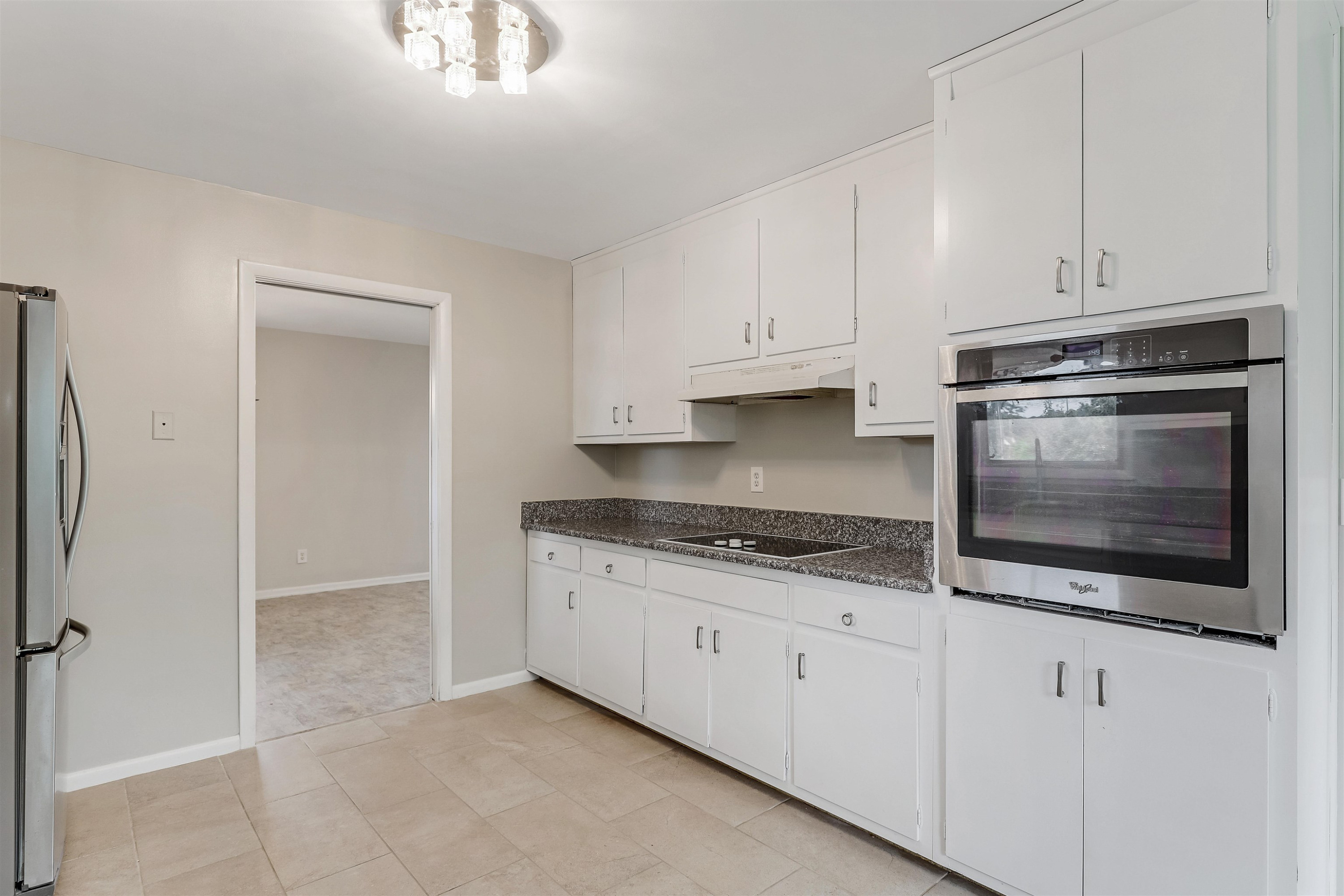 425 Jones Franklin Road Raleigh, NC 27606 - Photo 9 of 27 Photo 9