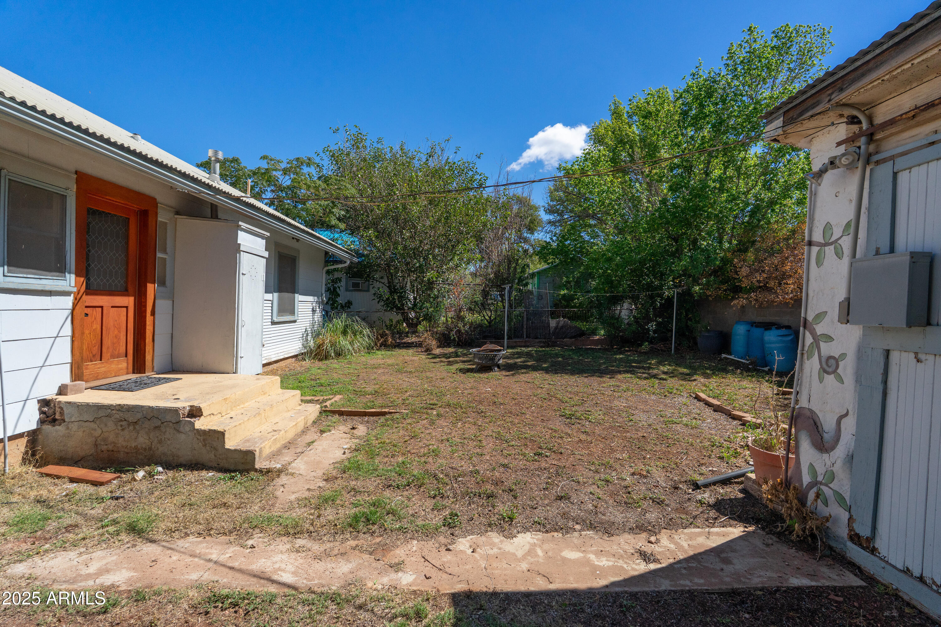 32 Black Knob View Bisbee, AZ 85603 - Photo 28 of 32 Back door and yard