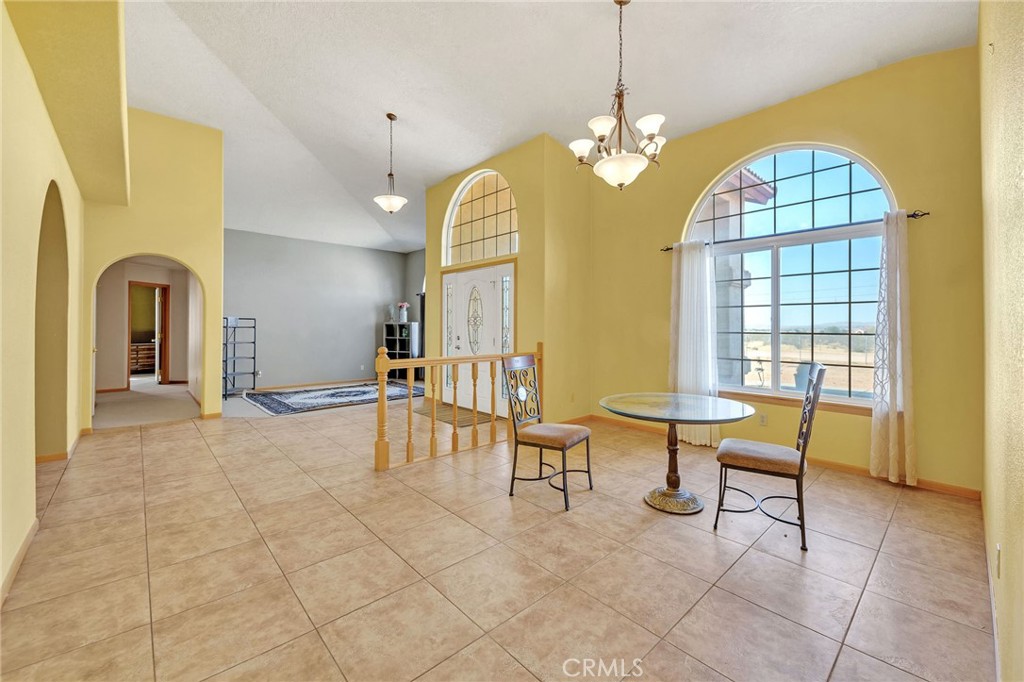 23675 Colony Road Apple Valley, CA 92308 - Photo 10 of 38