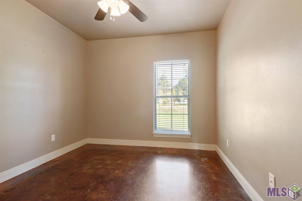 11060 Springfield Road Denham Springs, LA 70706 - Photo 9 of 10