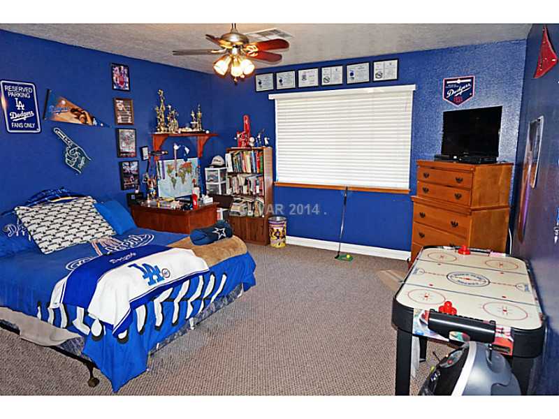 2051 Thoroughbred Road Henderson, NV 89002 - Photo 20 of 32 Property Photo. Guest bedroom 1
