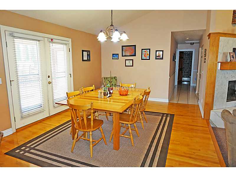 Property Photo. Spacious dining room is great for family dinners or Holidays