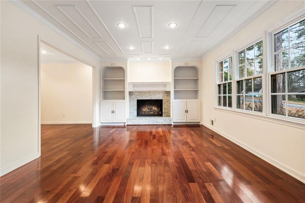 647 Shannon Green Circle Southwest Mableton, GA 30126 - Photo 14 of 40