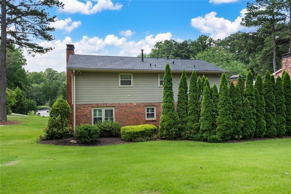 647 Shannon Green Circle Southwest Mableton, GA 30126 - Photo 33 of 40