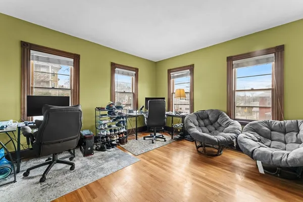 $3,800 | 189 Kendrick Avenue, Quincy, MA 02169