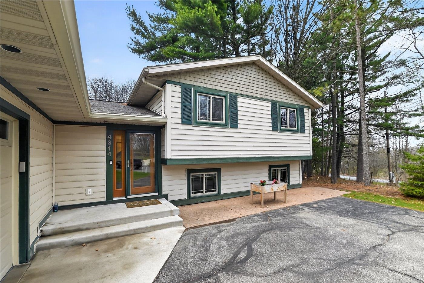 4314 Westport Road Madison, WI 53704 - Photo 81 of 90