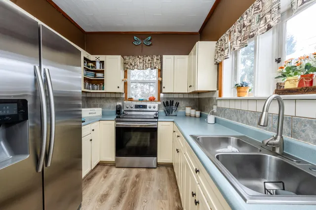 $359,000 | 6213 East Napier Avenue, Benton Harbor, MI 49022