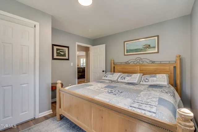 $349,900 | 332 Deerlick Road, Piney Flats, TN 37686