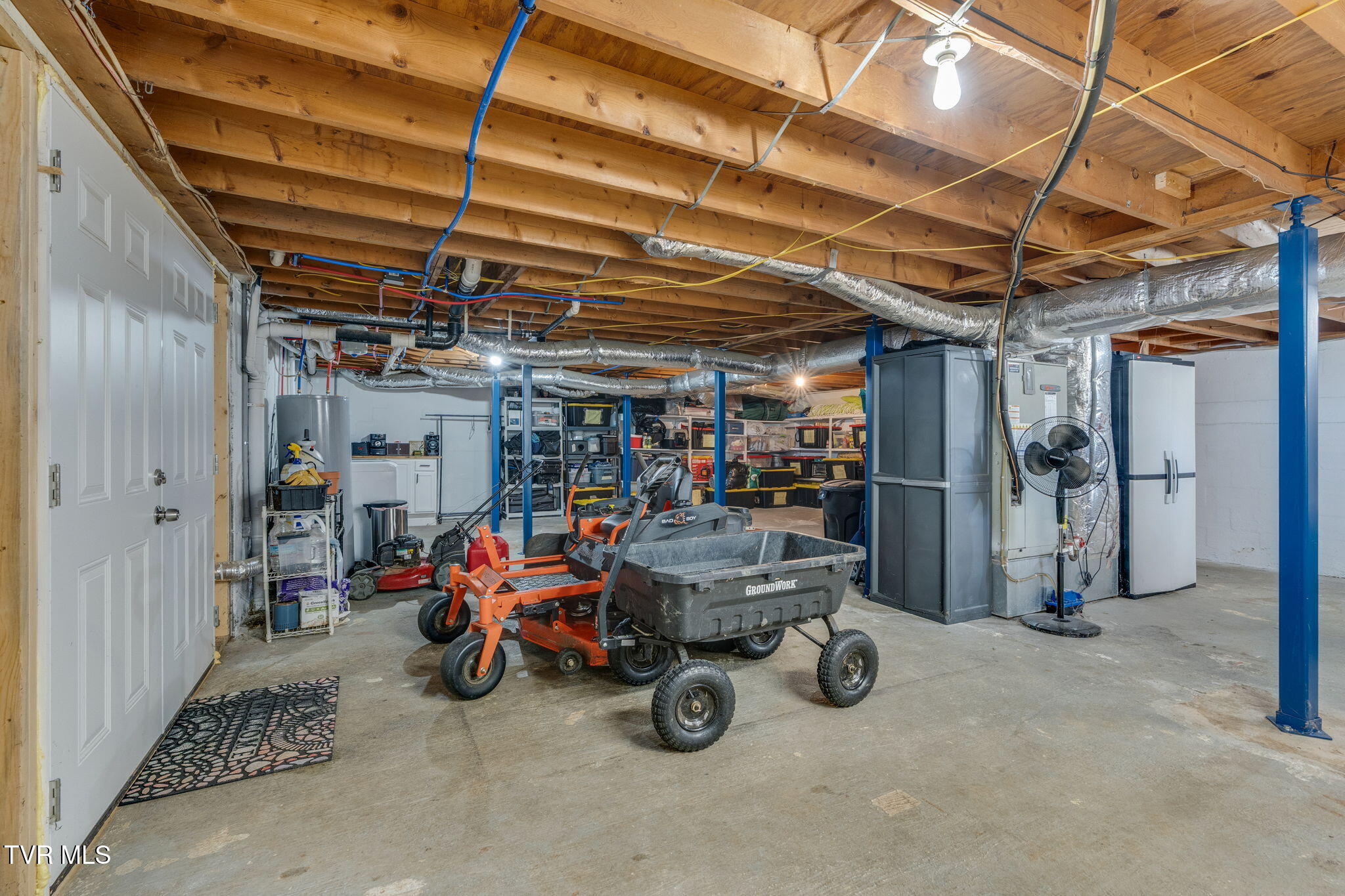 332 Deerlick Road Piney Flats, TN 37686 - Photo 21 of 36 023