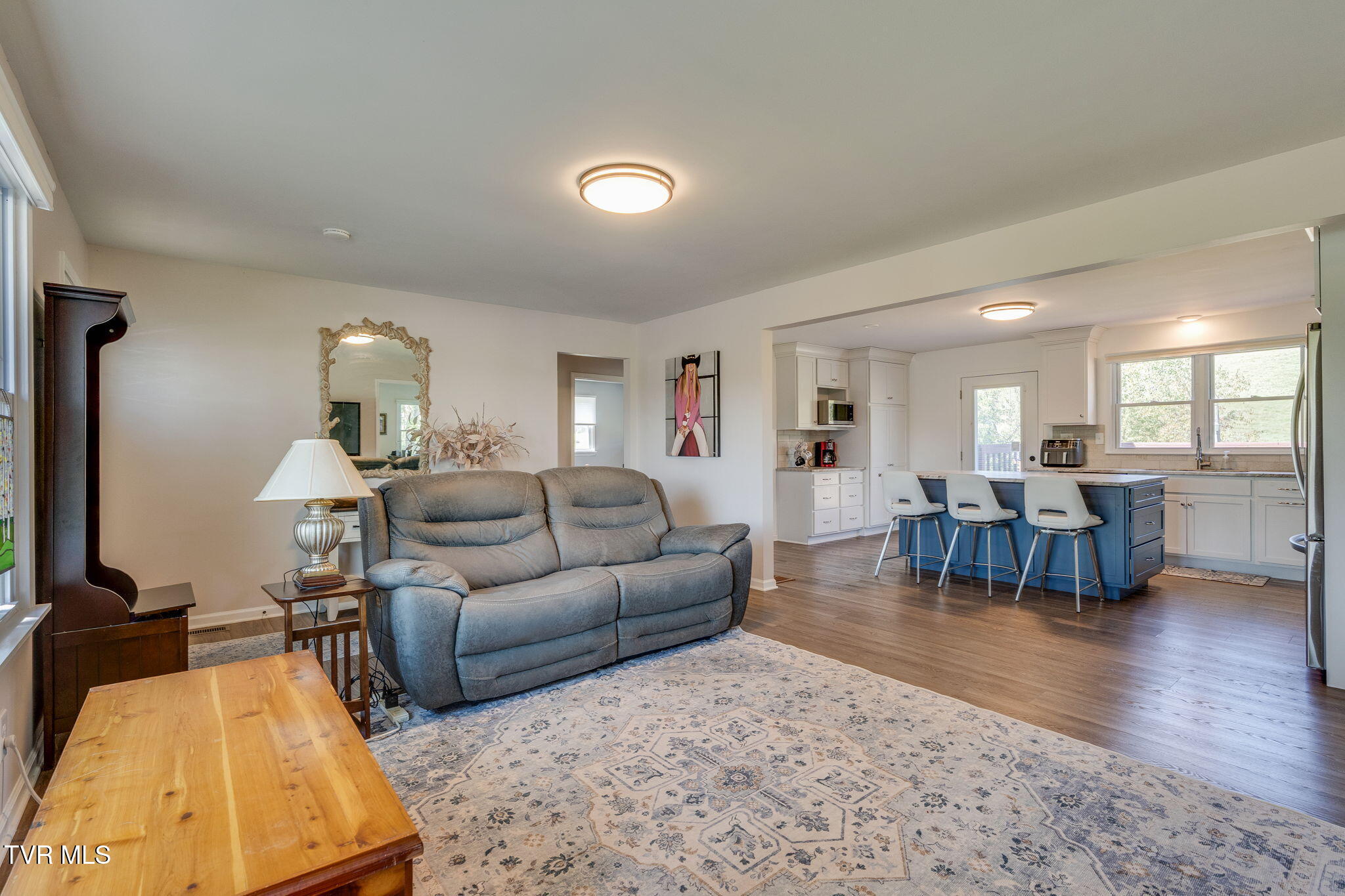 332 Deerlick Road Piney Flats, TN 37686 - Photo 4 of 36 006