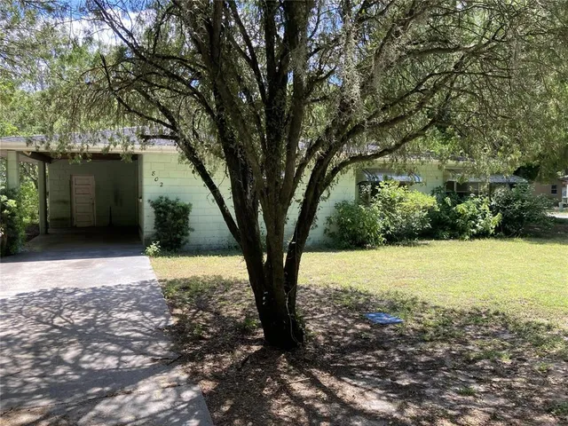 $700 | 802 High Street, Wildwood, FL 34785