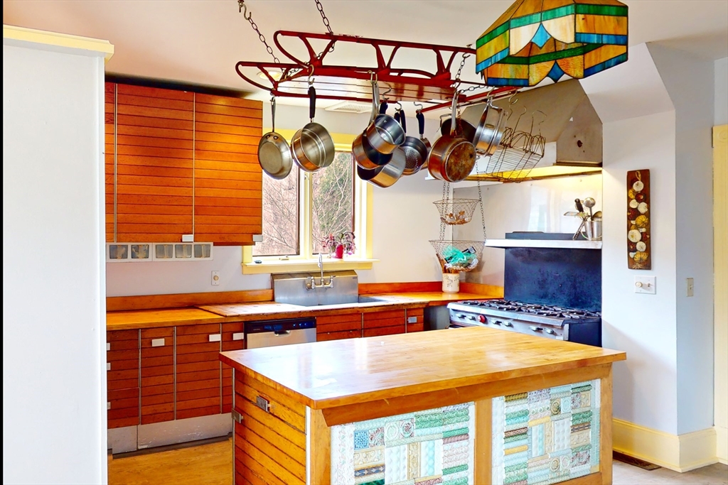 74 Thrasher Hill Road Worthington, MA 01098 - Photo 12 of 40