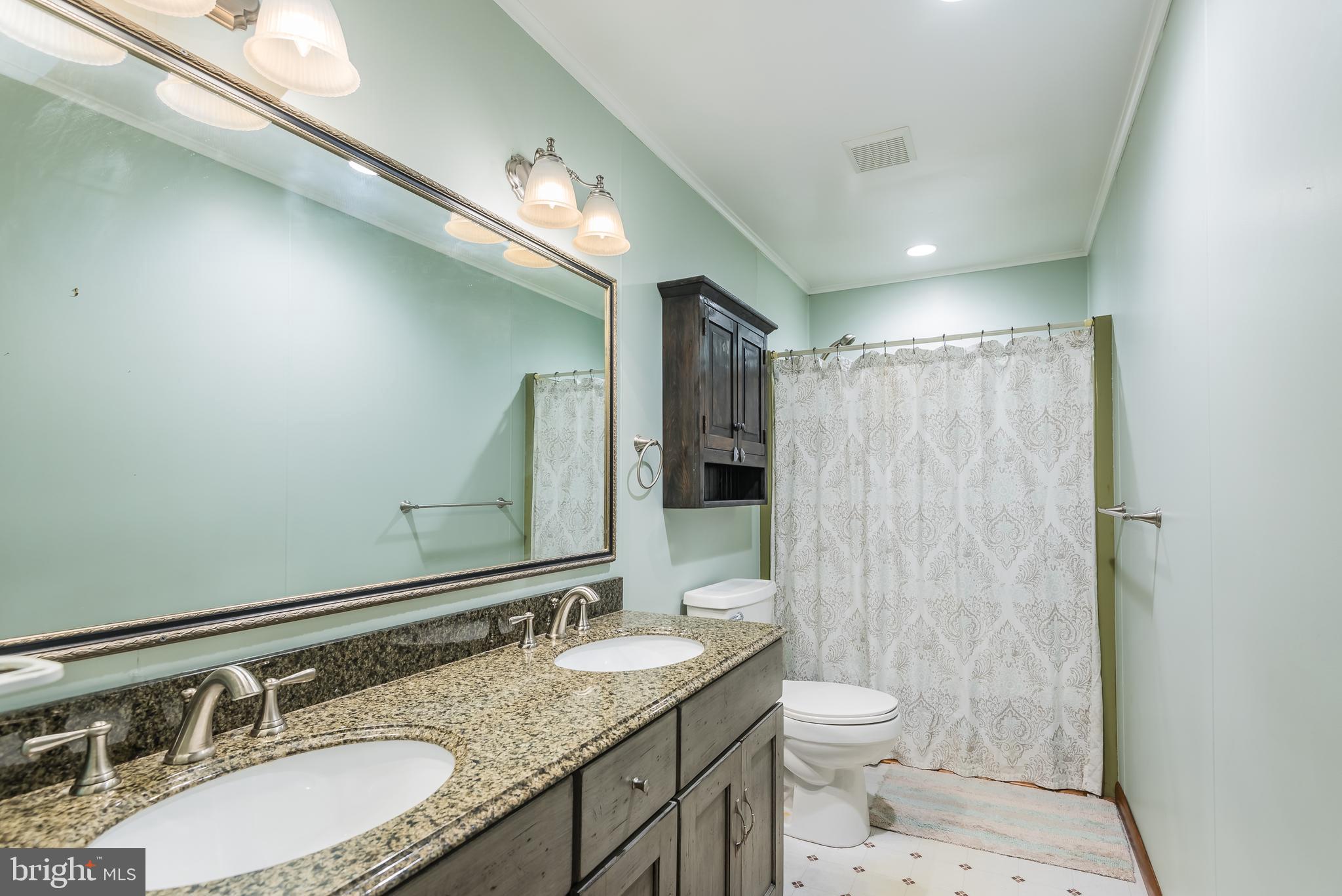629 Gutshall Road Boiling Springs, PA 17007 - Photo 12 of 35 Gallery Image 12