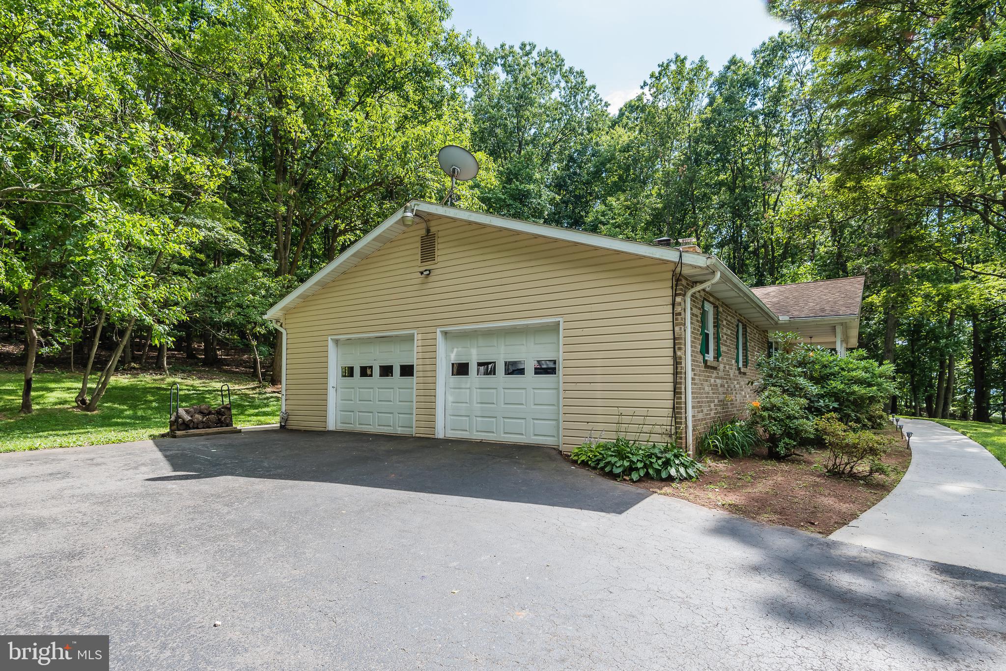629 Gutshall Road Boiling Springs, PA 17007 - Photo 26 of 35 Gallery Image 26