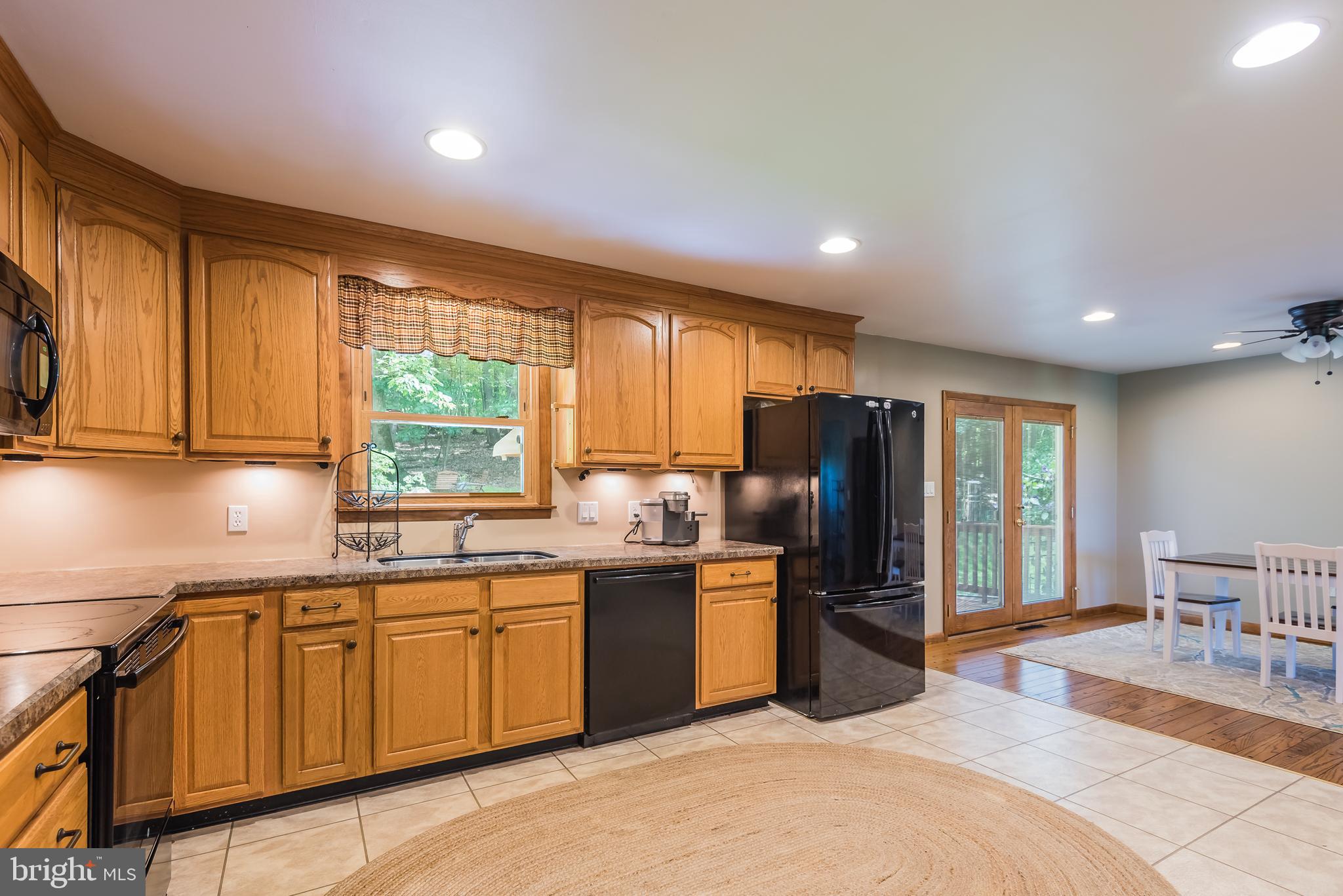 629 Gutshall Road Boiling Springs, PA 17007 - Photo 5 of 35 Gallery Image 5