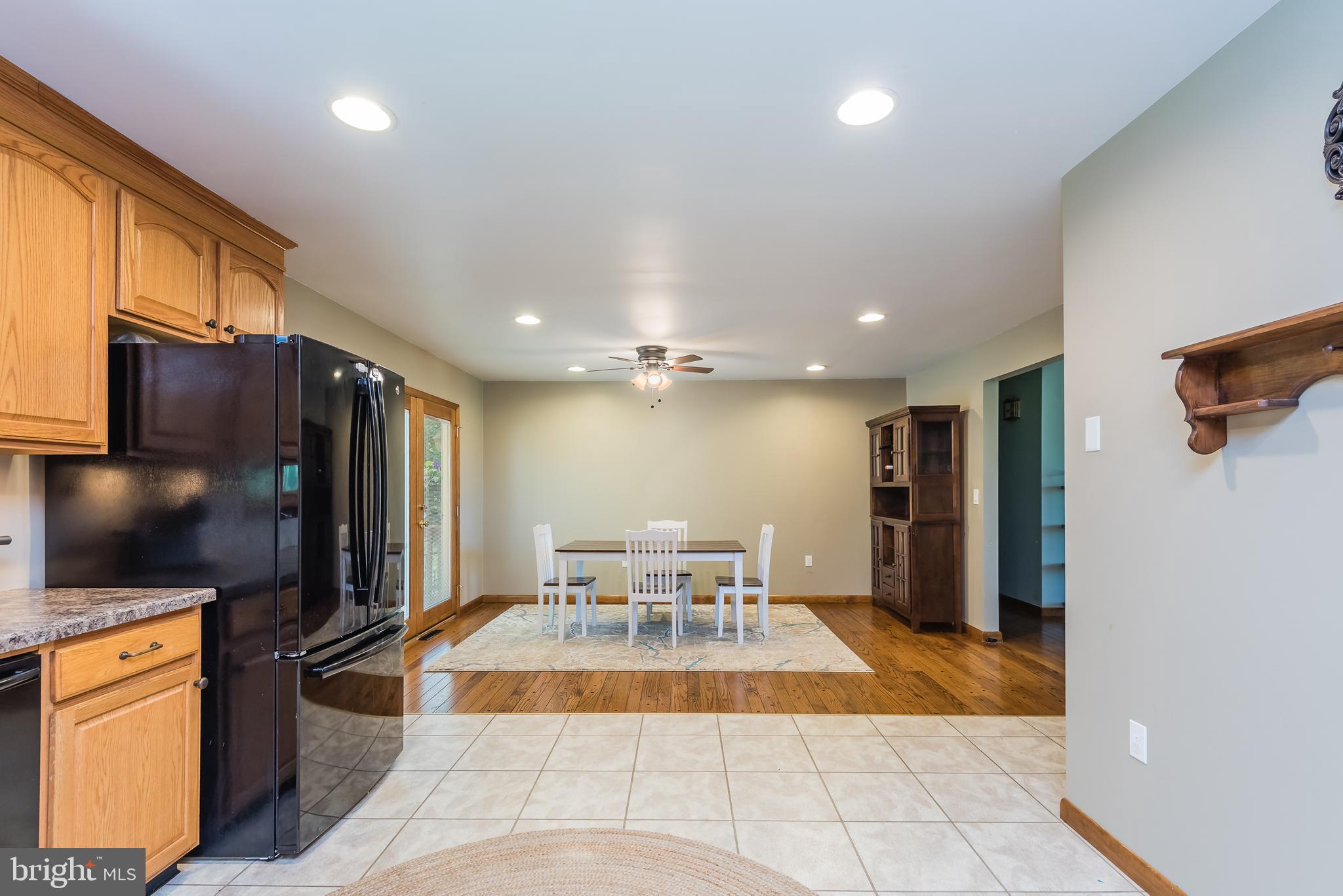 629 Gutshall Road Boiling Springs, PA 17007 - Photo 6 of 35 Gallery Image 6
