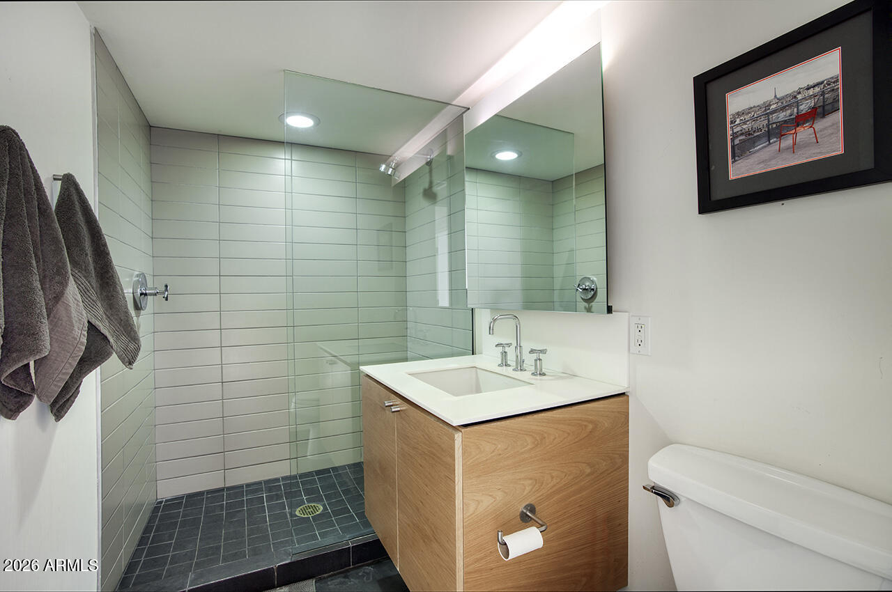 3261 East Camelback Road Phoenix, AZ 85018 - Photo 17 of 27 camelback_17