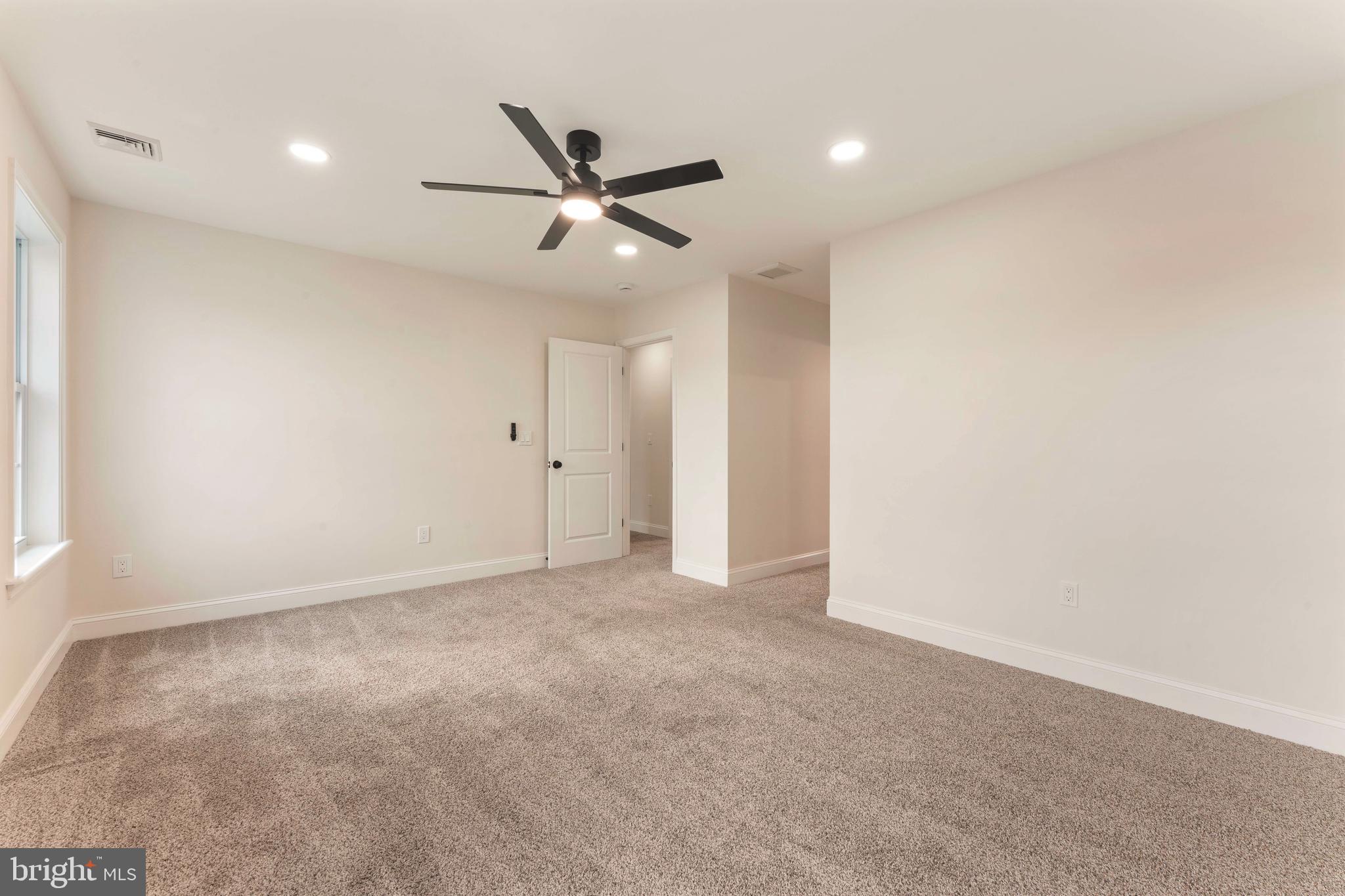 122 Ivy Hill Road Levittown, PA 19057 - Photo 21 of 36 a view of an empty room