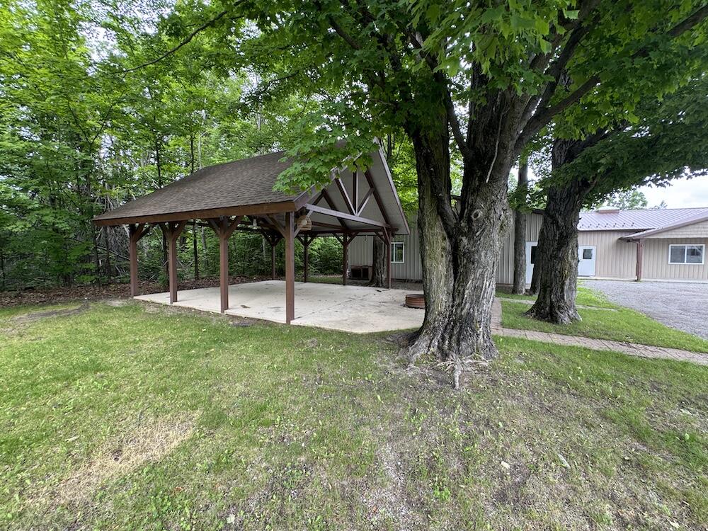 1734 North Galbraith Road Mio, MI 48647 - Photo 9 of 120 6