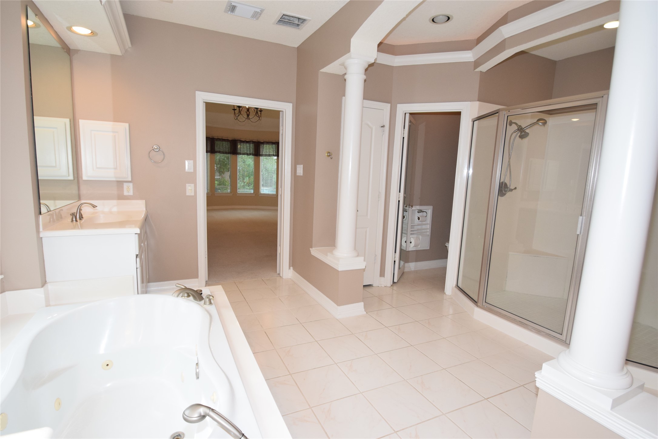 22018 Rustic Shores Lane Katy, TX 77450 - Photo 25 of 46 Enjoy another primary bath view.